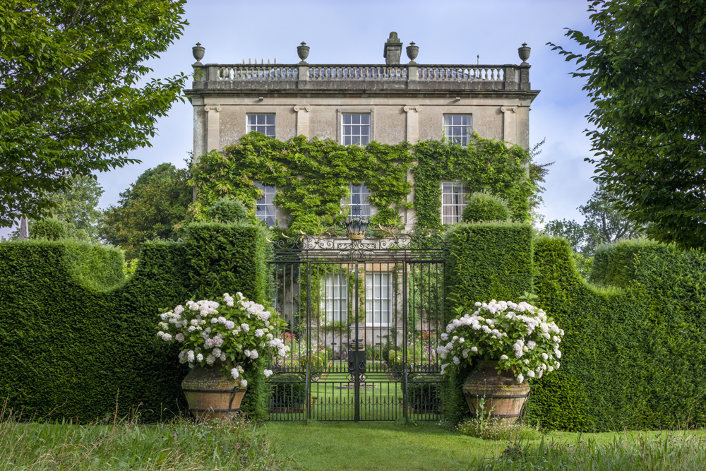 Cotswolds Exclusive with Highgrove Garden