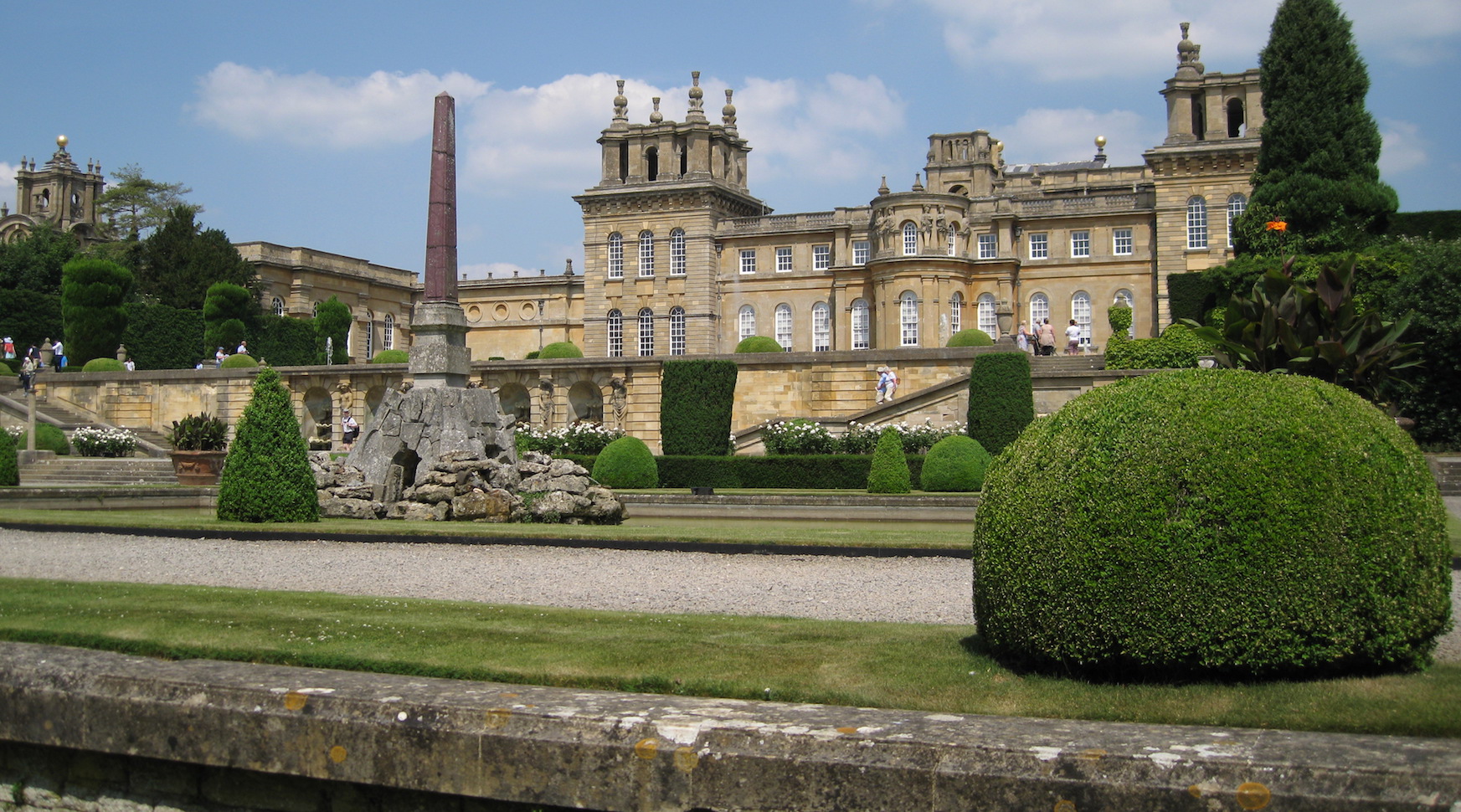 garden tours blenheim