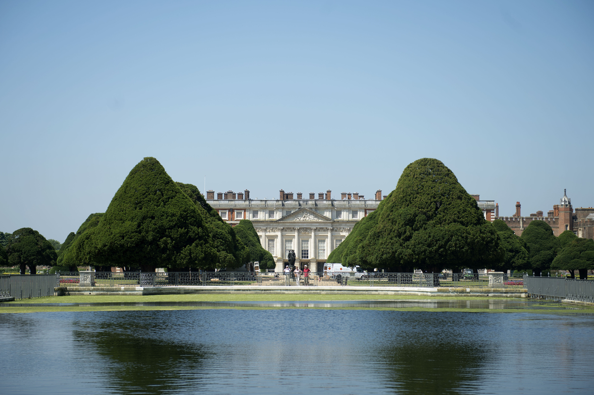 Hampton Court Palace Flower Show - copyright RHS Bethany Clarke 08.7.13