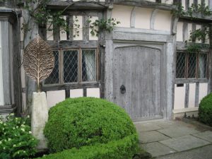 Pashley Manor7