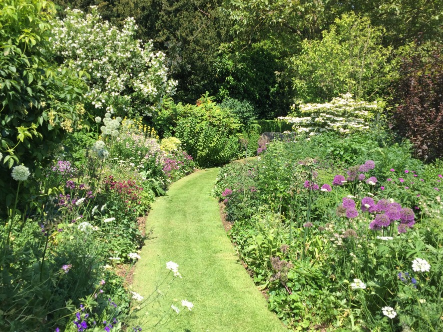 Upton Wold (7) - Sisley Garden Tours