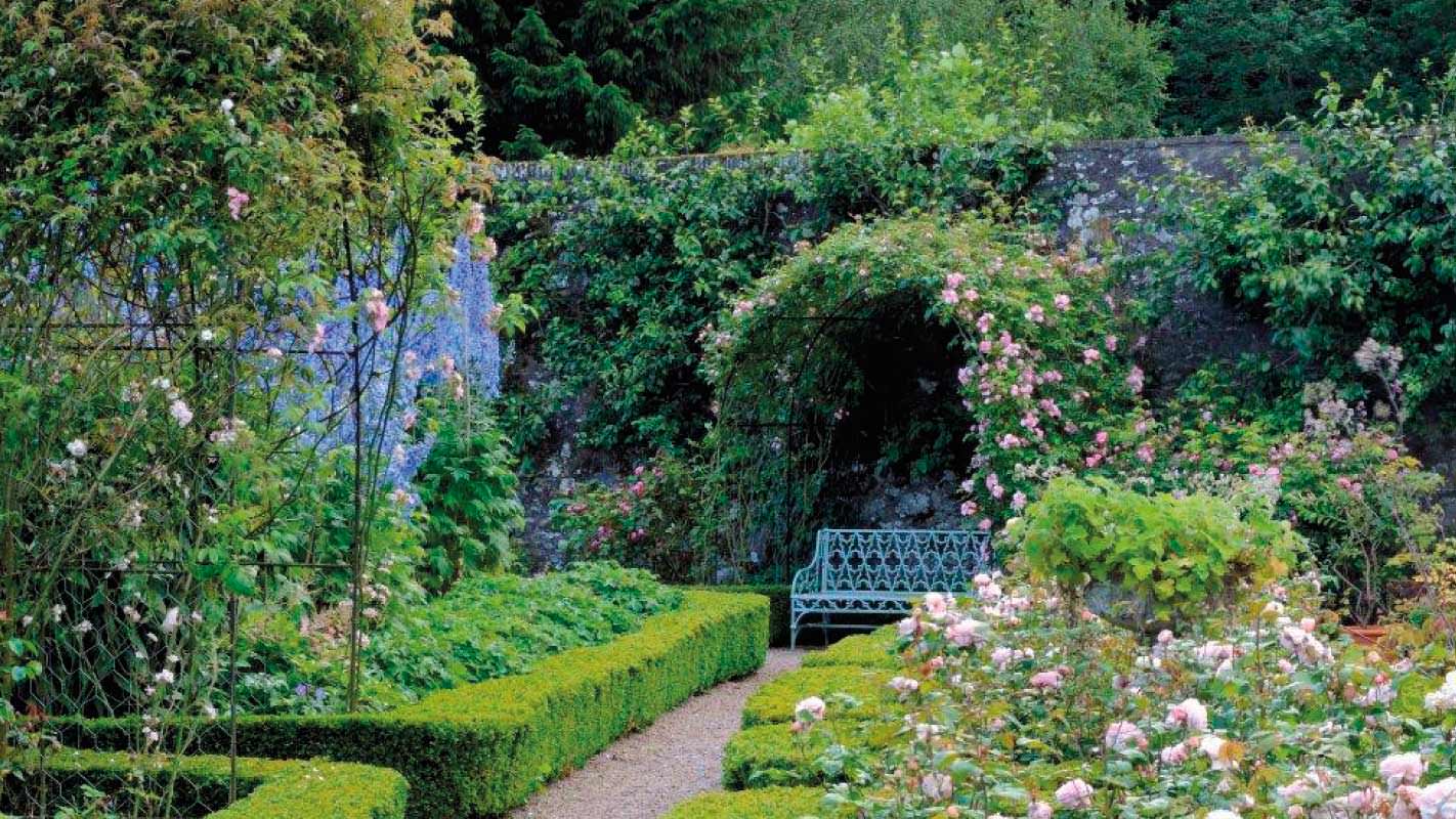 Scotland’s Finest Castles and Gardens with Gleneagles