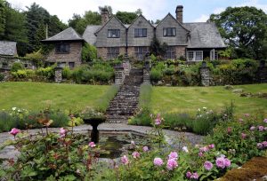 High Glanau Manor
