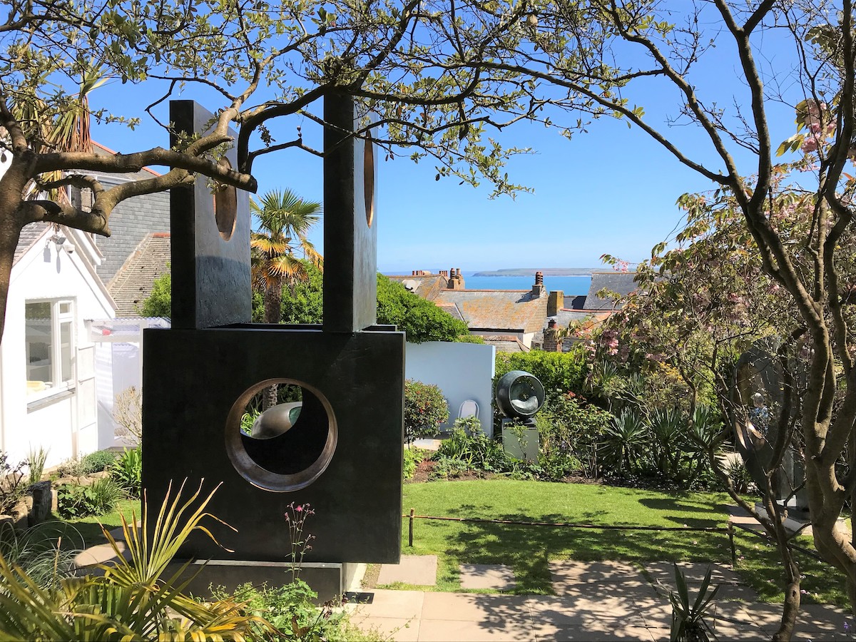 Barbara Hepworth Sculpture Garden, St. Ives