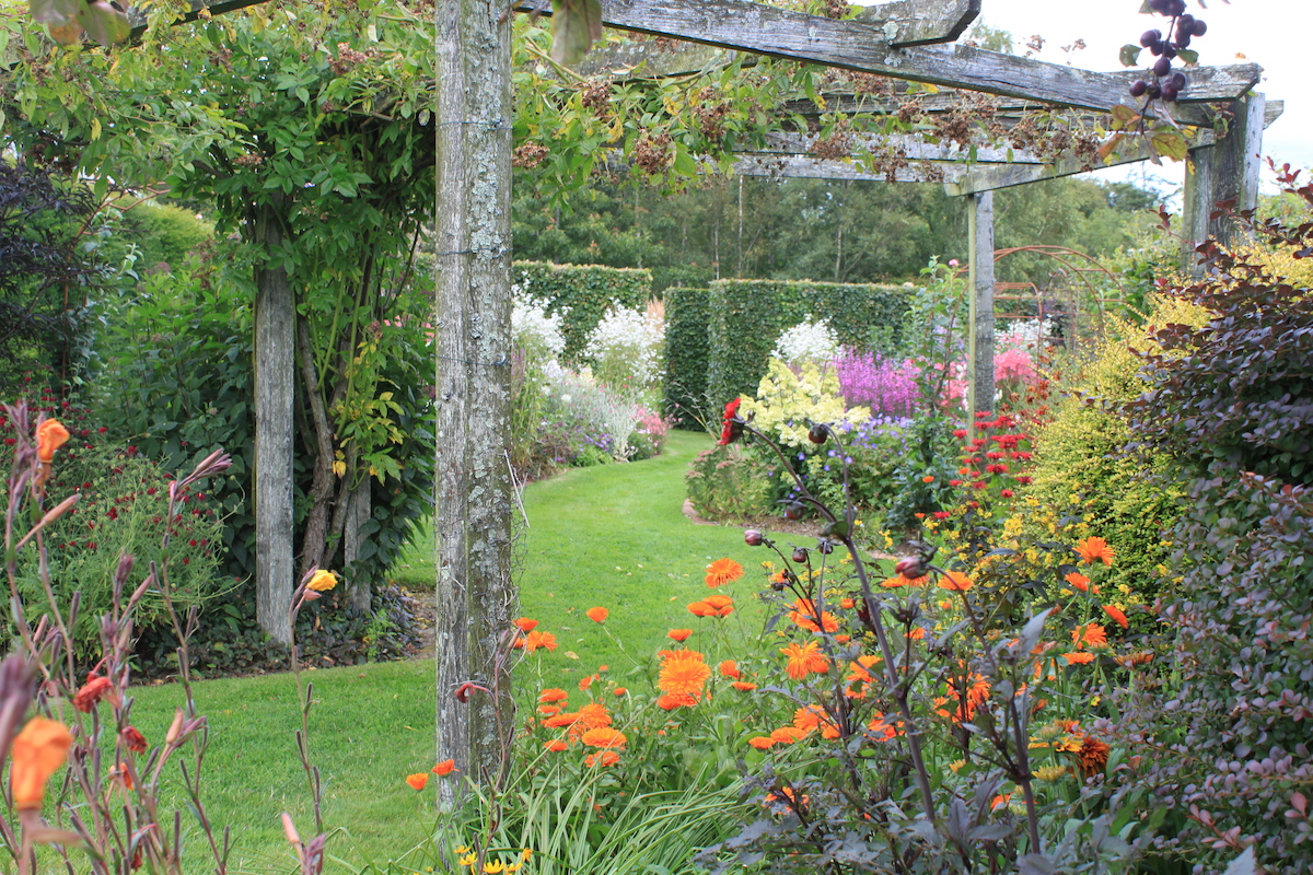 The Bay Garden, Camolin4 copy Sisley Garden Tours