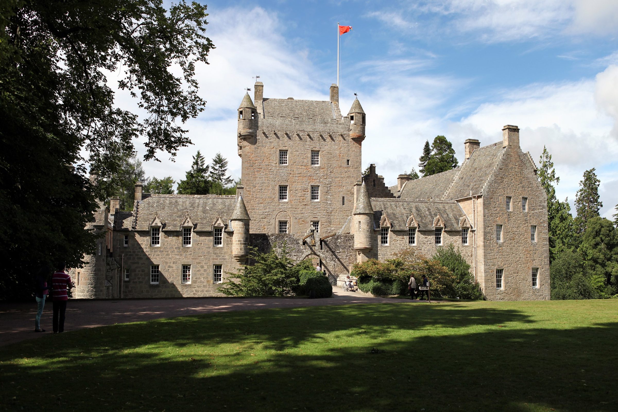 Cawdor Castle credit Eric Spenle